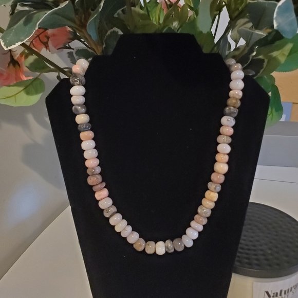 656cwt GENUINE AUSTRALIAN Opal necklace each pc 12-15mm. Gorgeous 20" - Picture 3 of 9